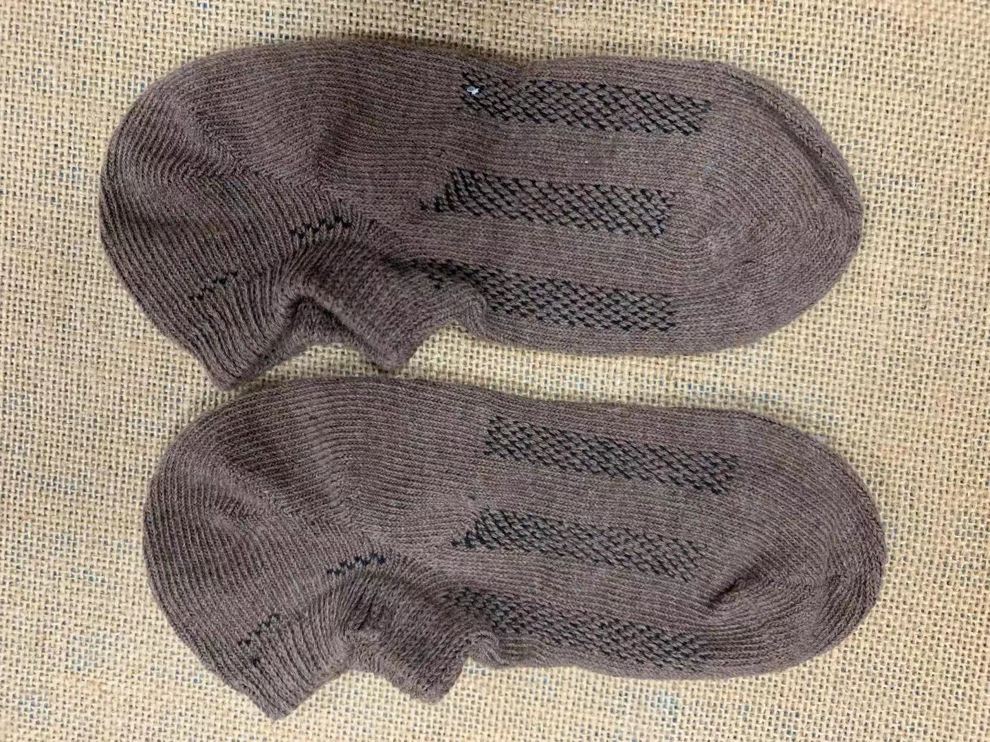 Socks hand-love-009