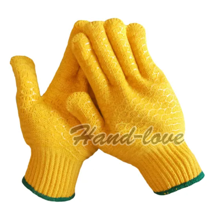 Knitted gloves Hand-love-002