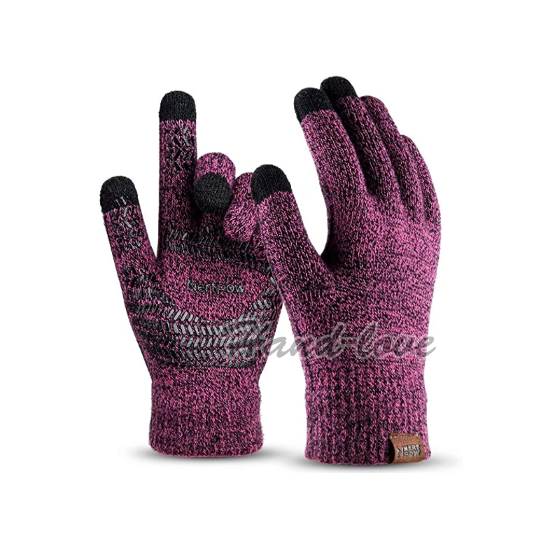 Knitted gloves Hand-love-005